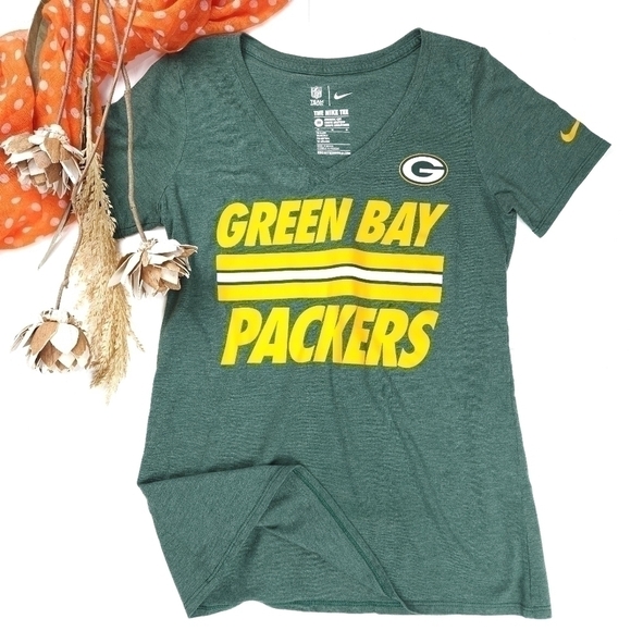 New Nike NFL Greenbay Packer Sweetheart Tee Shirt Sz M - Picture 1 of 9